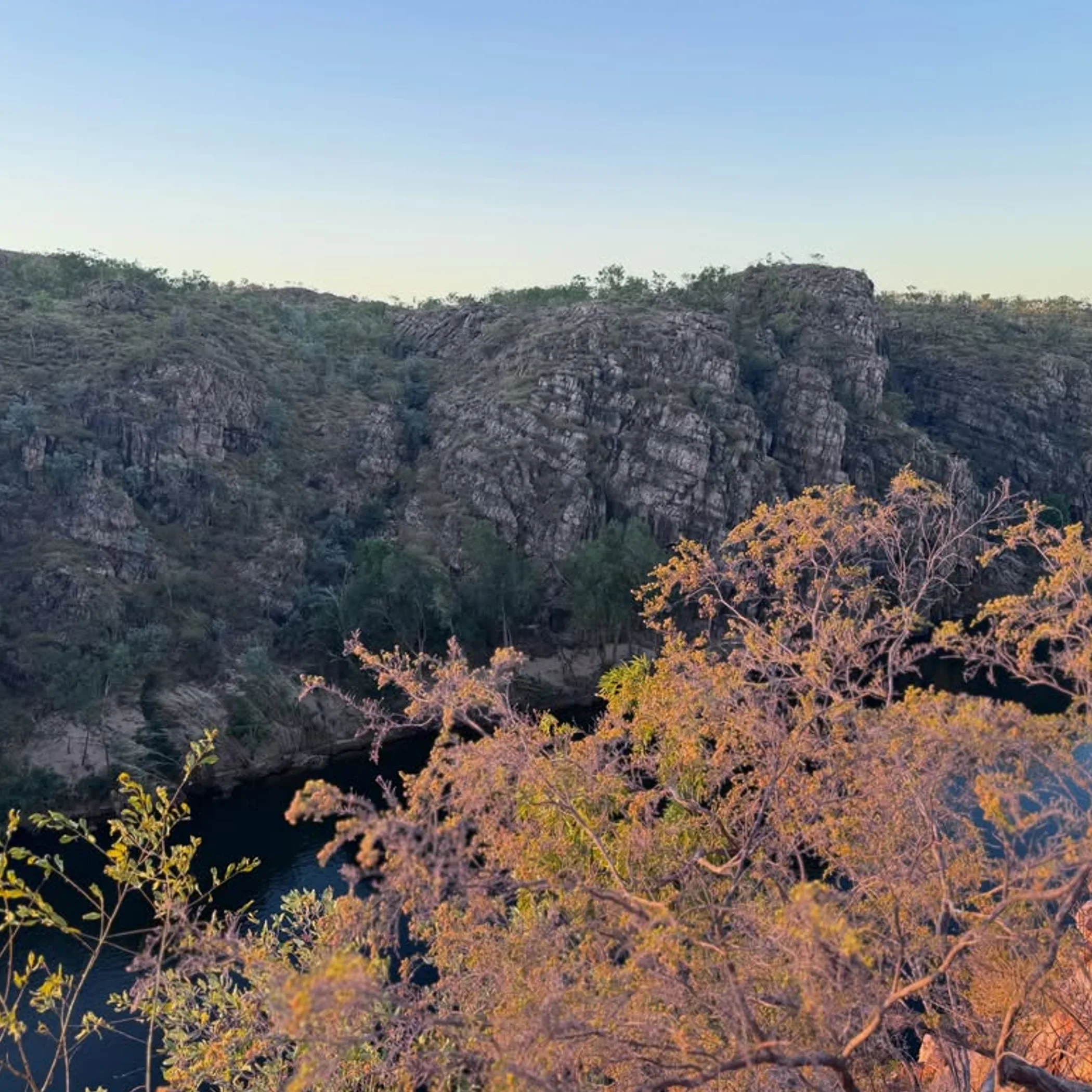 nitmiluk gorge cliffs and river
