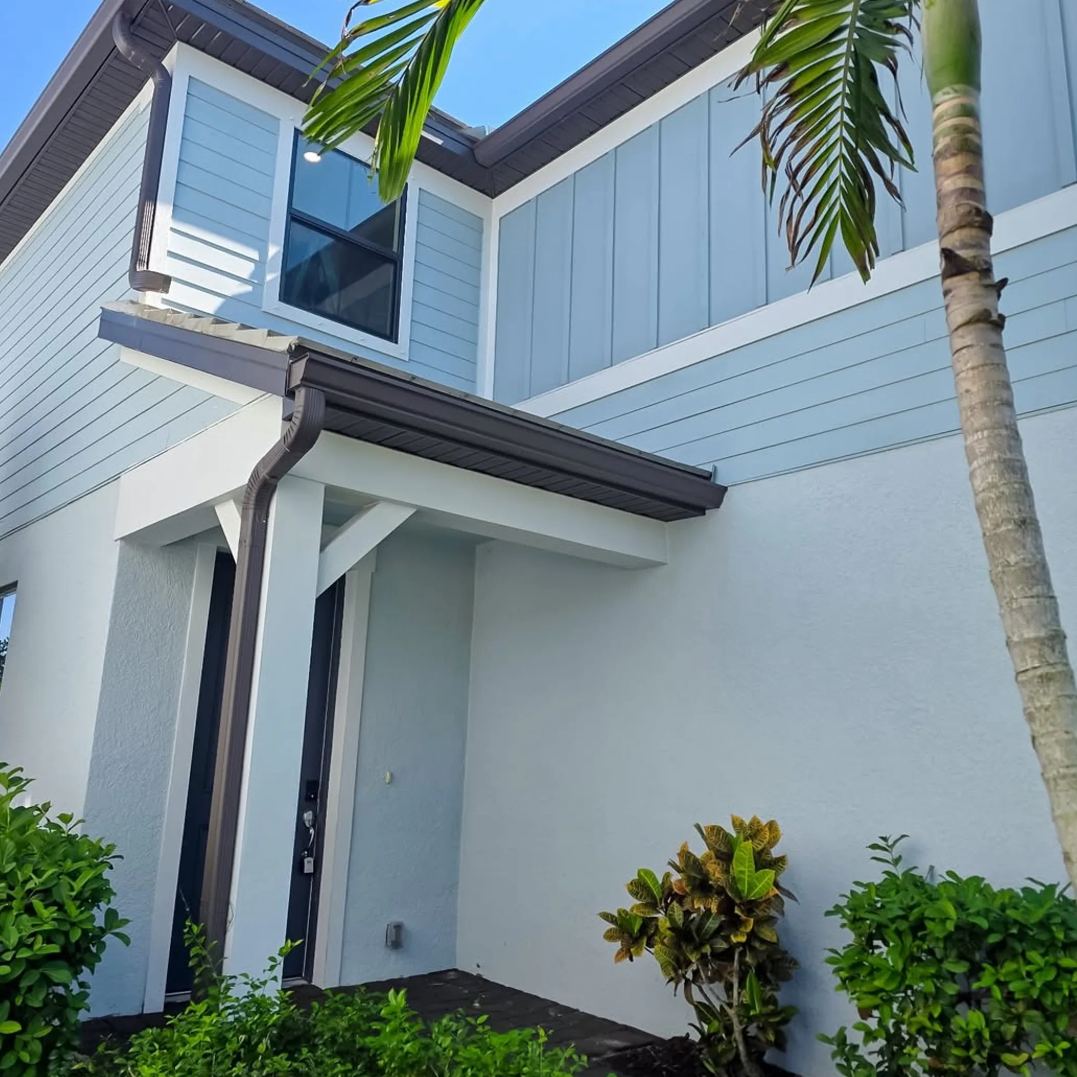 clean residential outdoor entrance with clean surfaces